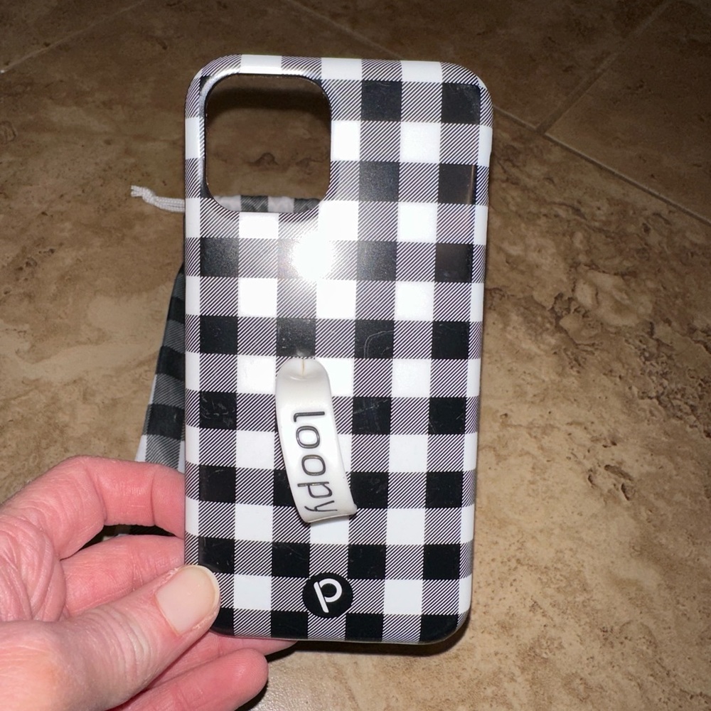 iPhone 11 Pro case - Picture 2 of 3